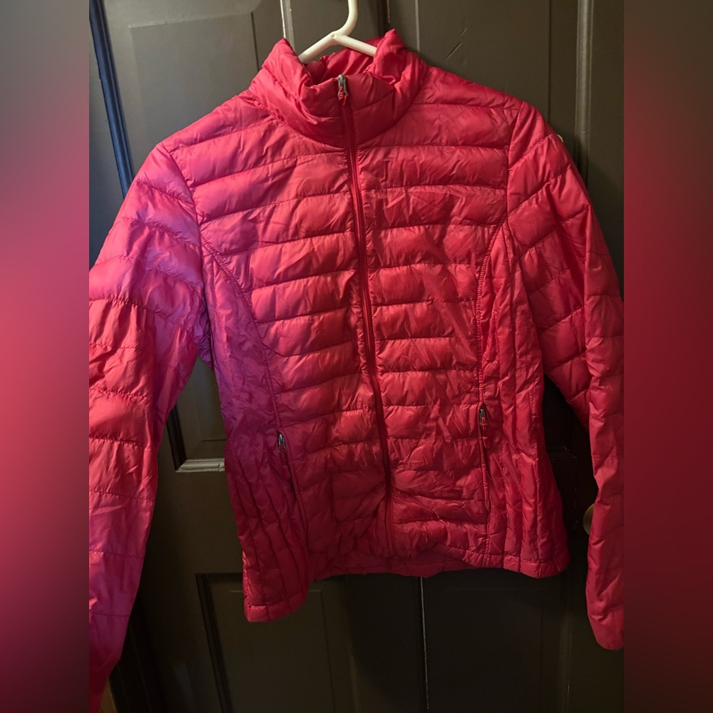 32 Degrees Women's Bright Pink Puffer Jacket